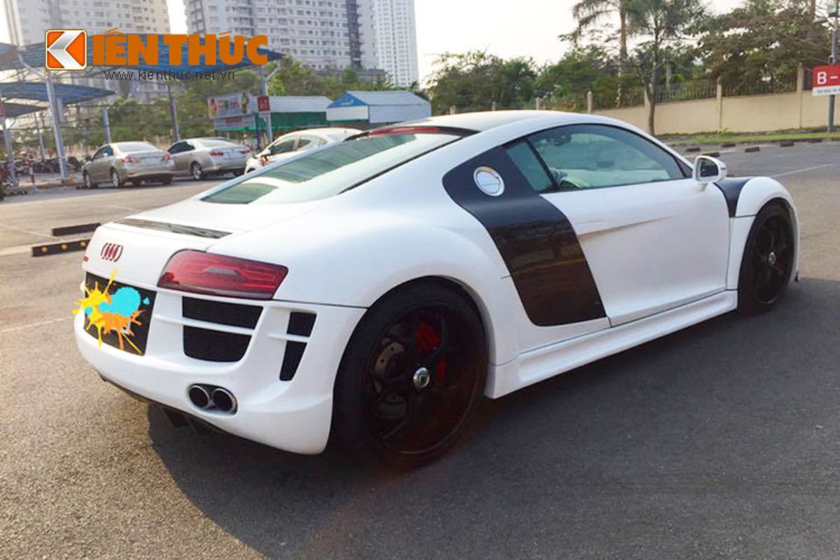 Audi R8 do phong cach canh sat My gia tien ty tai VN-Hinh-5